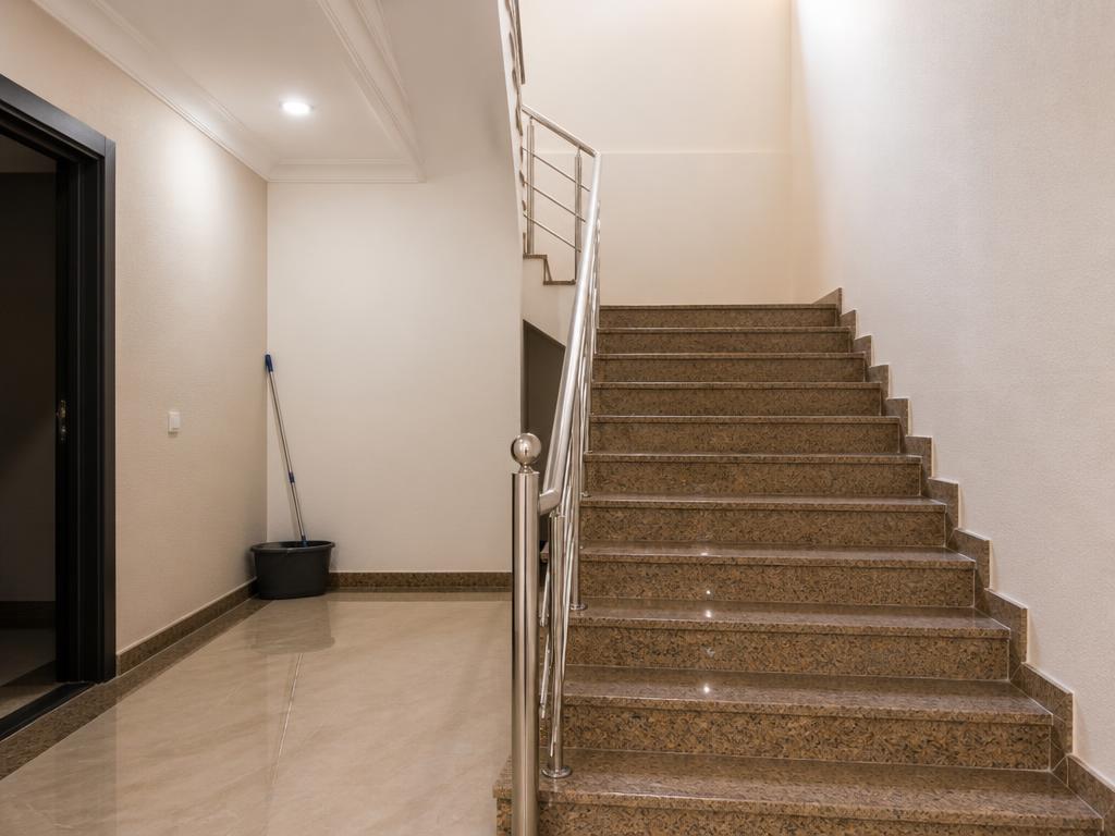 Treppenhausreinigung – Picobello Reinigungsservice
